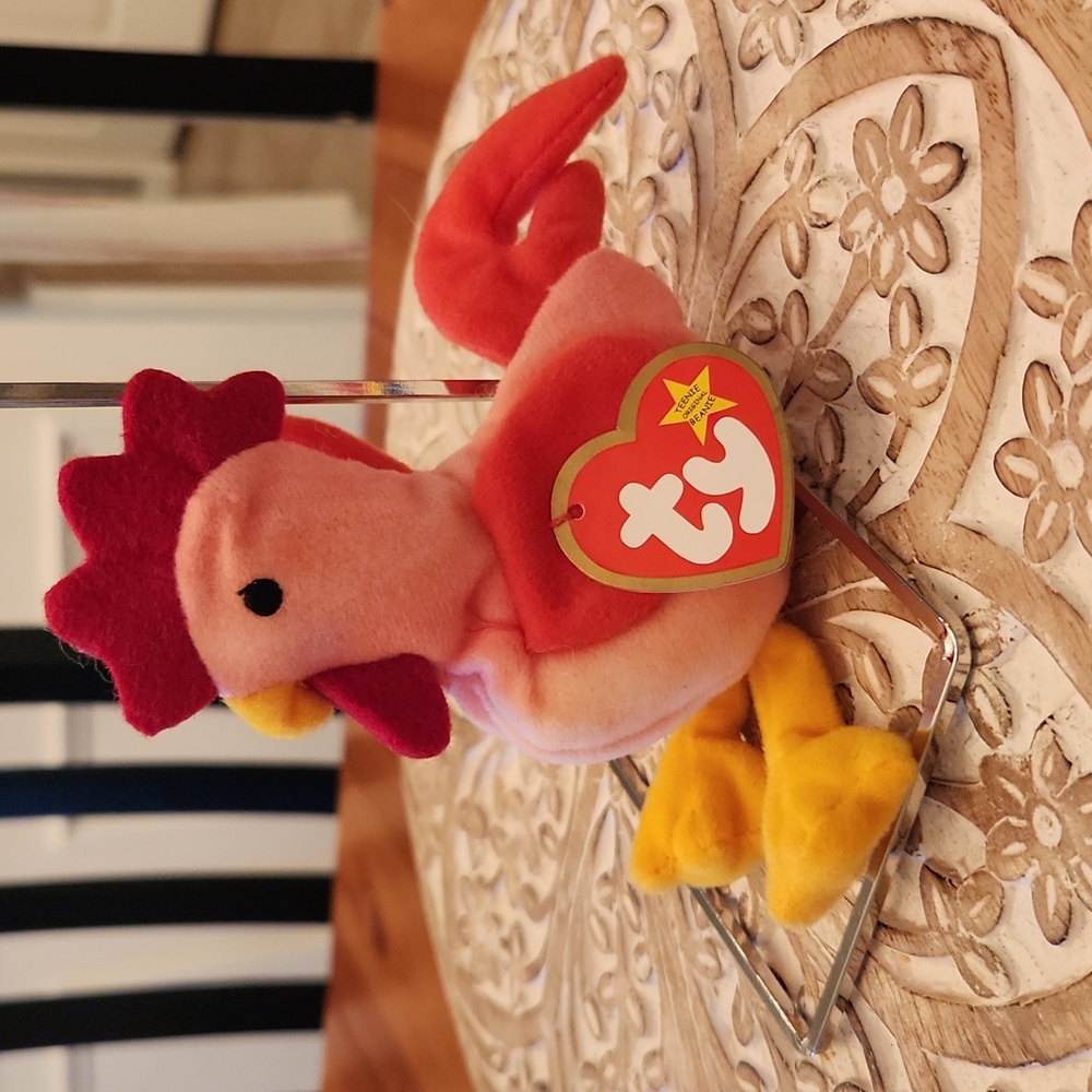 Strut the Rooster Ty Teenie Beanie with tag